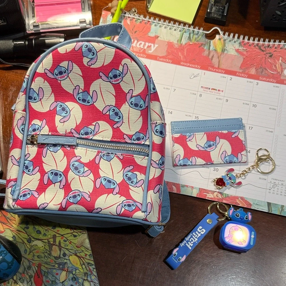 Colorful Kids DISNEY STITCH  Backpack,  Wallet, 2 keychains Set Brand NEW